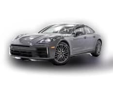 Porsche Panamera Base RWD