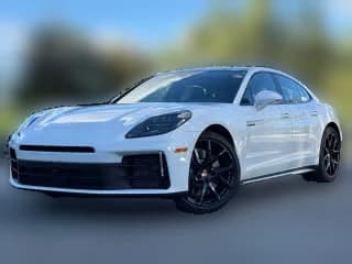 Porsche Panamera 4 E-Hybrid AWD