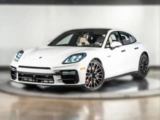 Porsche Panamera Turbo E-Hybrid AWD