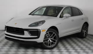 Porsche Macan Base AWD