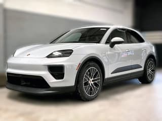 Porsche Macan Electric 4 AWD