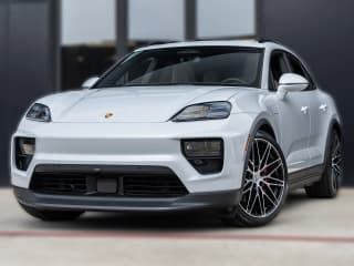 Porsche Macan Electric 4S AWD