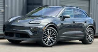 Porsche Macan Electric RWD