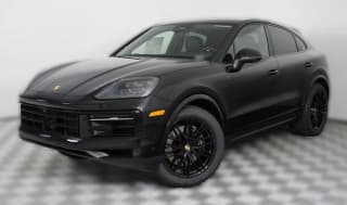 Porsche Cayenne Base Coupe AWD