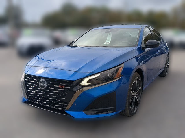 Nissan Altima SR FWD Nissan Altima SR FWD