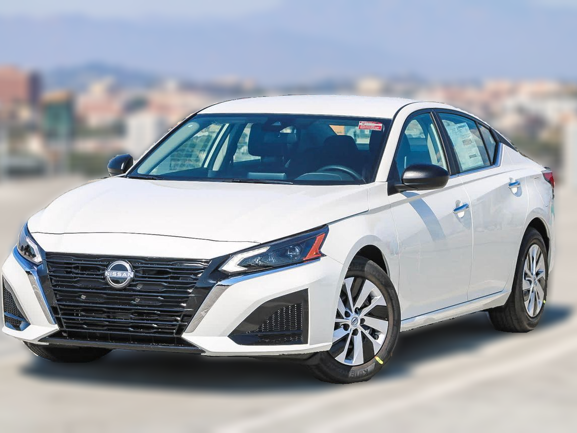 Nissan Altima S FWD Nissan Altima S FWD