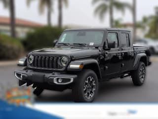 Jeep Gladiator Sahara 4x4 Jeep Gladiator Sahara 4x4