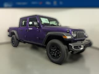 Jeep Gladiator Sport 4x4 Jeep Gladiator Sport 4x4