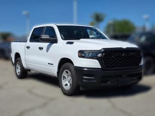 Ram 1500 Tradesman 4x2 Crew Cab 5'7" Box Ram 1500 Tradesman 4x2 Crew Cab 5'7" Box