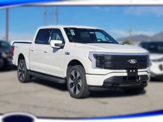 Ford F-150 Lightning Platinum 4WD SuperCrew 5.5' Box Ford F-150 Lightning Platinum 4WD SuperCrew 5.5' Box