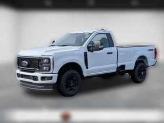 Ford Super Duty F-350 SRW XL 4WD Reg Cab 8' Box Ford Super Duty F-350 SRW XL 4WD Reg Cab 8' Box