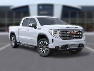 GMC Sierra 1500 Denali 4WD Crew Cab 147" GMC Sierra 1500 Denali 4WD Crew Cab 147"
