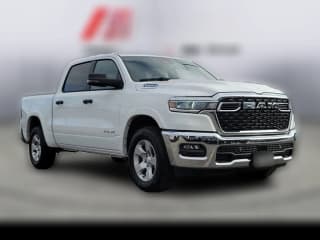 Ram 1500 Big Horn 4x2 Crew Cab 5'7" Box Ram 1500 Big Horn 4x2 Crew Cab 5'7" Box