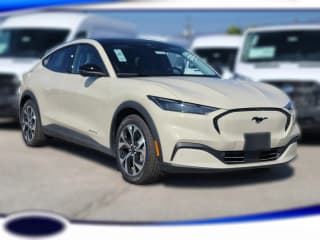 Ford Mustang Mach-E Select AWD Ford Mustang Mach-E Select AWD