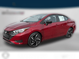 Nissan Versa SR CVT Nissan Versa SR CVT