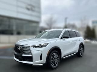 INFINITI QX60 LUXE AWD INFINITI QX60 LUXE AWD