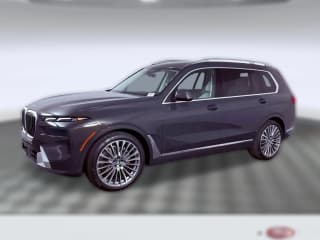 BMW X7 xDrive40i Sports Activity Vehicle BMW X7 xDrive40i Sports Activity Vehicle