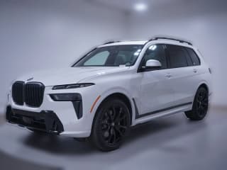 BMW X7 xDrive40i Sports Activity Vehicle BMW X7 xDrive40i Sports Activity Vehicle