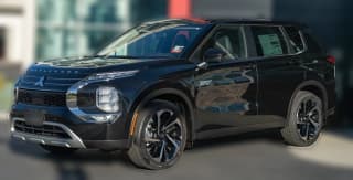 Mitsubishi Outlander Plug-In Hybrid SE S-AWC Mitsubishi Outlander Plug-In Hybrid SE S-AWC