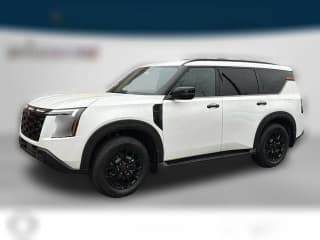 Nissan Armada PRO-4X 4x4 Nissan Armada PRO-4X 4x4