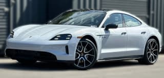 Porsche Taycan 4 AWD Porsche Taycan 4 AWD