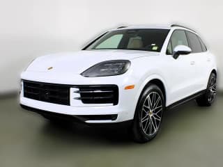 Porsche Cayenne Base AWD Porsche Cayenne Base AWD