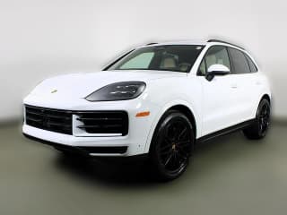 Porsche Cayenne Base AWD Porsche Cayenne Base AWD
